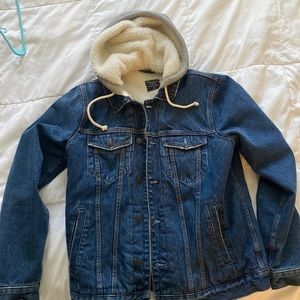 Abercrombie & Fitch Sherpa lined denim hoodie jacket